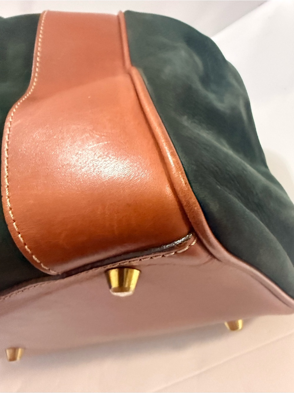 Bally Vintage Foxglove Nubuck Suede Bucket Bag Made in USA Green Leather - Picture 9 of 14